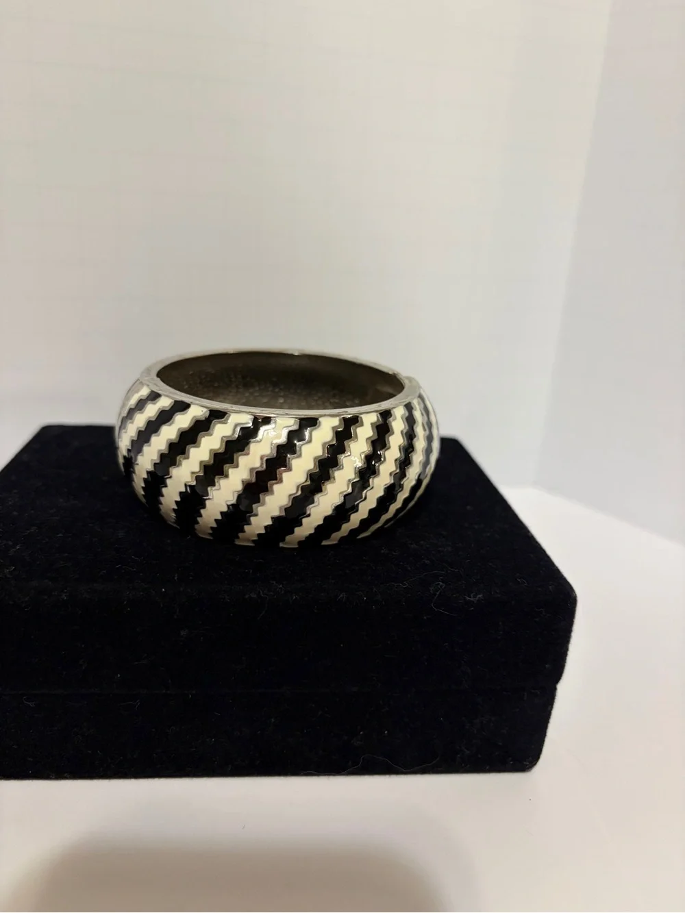 Black and White Striped Enamel Clamper Bracelet Silvertone Wide Oversized